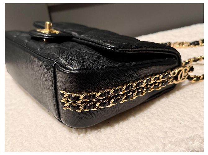 Timeless Chanel Mini Flap Bag in vitello grana nero con finiture oro - vista 4