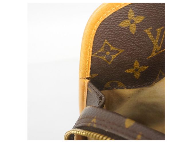 Borsa Rivoli Monogram Louis Vuitton Marrone - vista 7