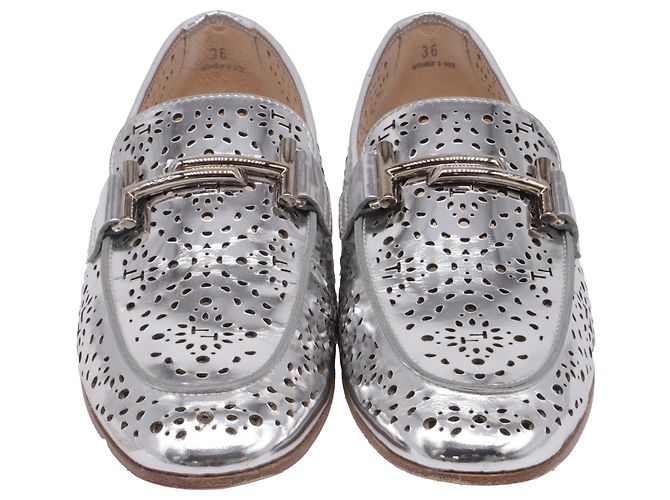 Mocassini perforati Tod's in pelle metallica Argento Metallico - vista 4