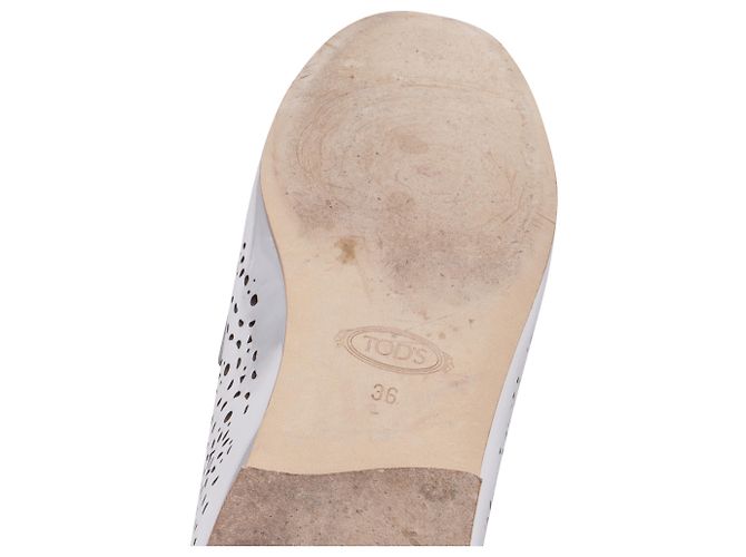 Mocassini perforati Tod's in pelle metallica Argento Metallico - vista 7