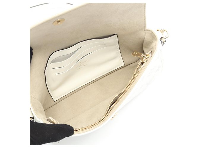 Borsa in pelle Louis Vuitton Wallet on Chain Ivy Monogram Flower Bianco - vista 3