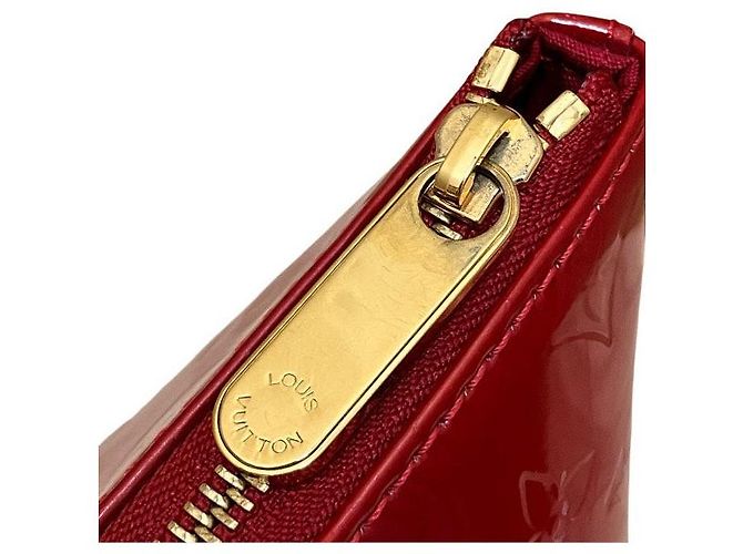 Borsa 2 in 1 Louis Vuitton Bellevue GM Vernis Rosso - vista 8