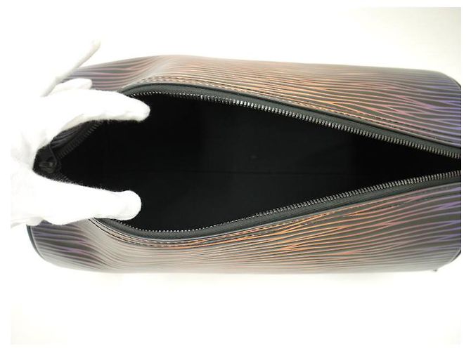 Borsa Polochon Soft Epi XL Louis Vuitton Multicolore - vista 5