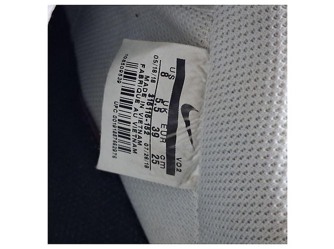 Tênis Nike Air Force 1 Baixo em Couro Branco Cru - vista 8