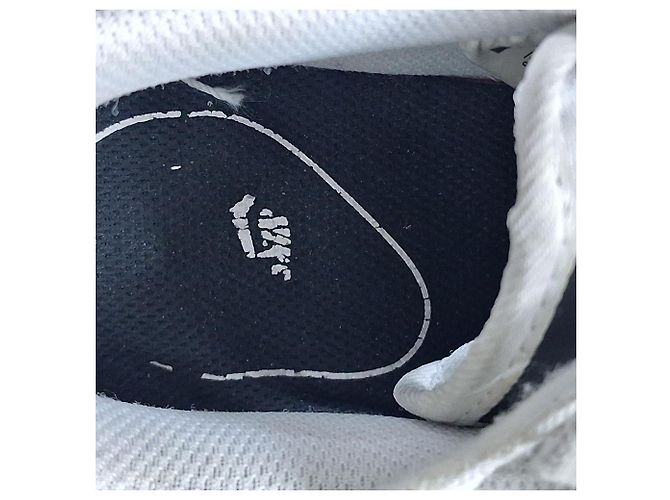 Tênis Nike Air Force 1 Baixo em Couro Branco Cru - vista 9