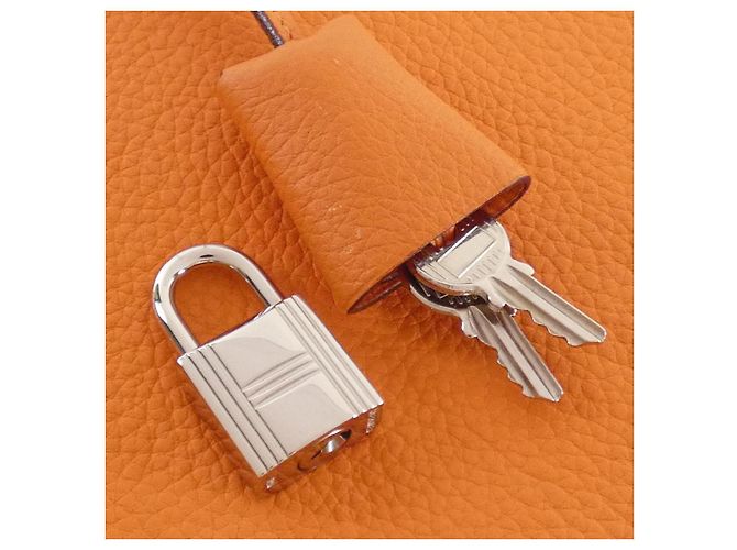 Borsa Boston Hermès Victoria2 35cm in Taurillon Clemence Arancione - vista 6
