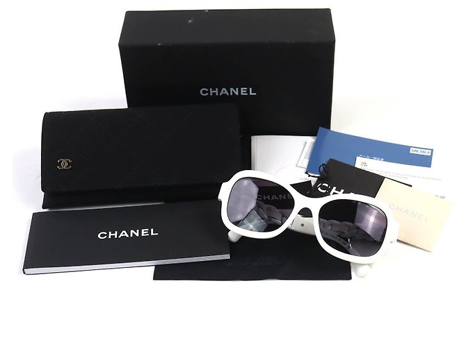 Occhiali da sole COCO Mark di Chanel Bianco - vista 2