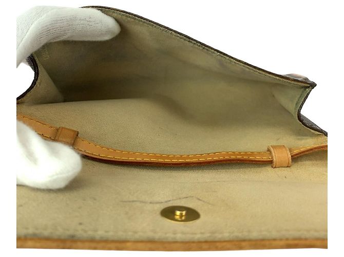 Borsa Pochette Twin PM Monogramma Louis Vuitton Marrone - vista 9