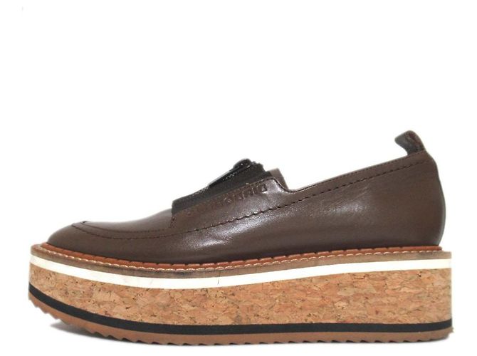 Autre Marque Sapatos Loafer de Plataforma em Couro Clergerie Marrom - vista 2
