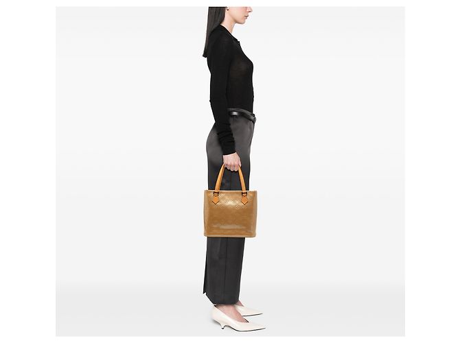 Louis Vuitton Beige Monogram Vernis Houston - vista 7