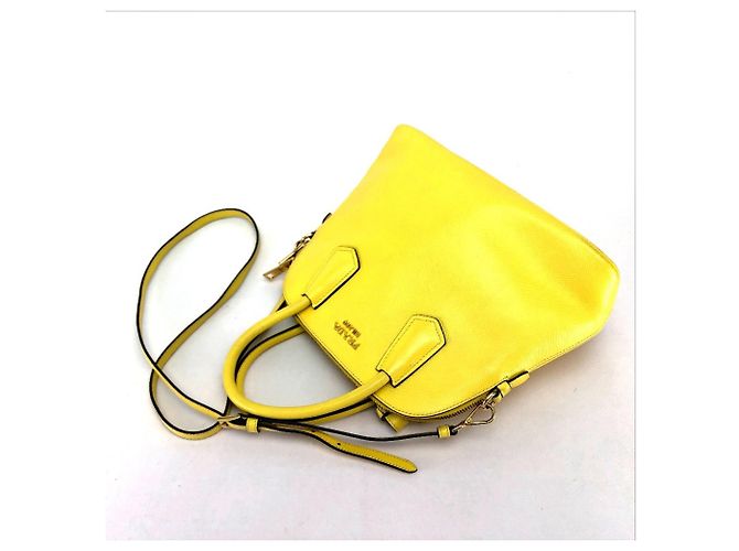 Borsa in pelle gialla Prada BL0902 Giallo - vista 3