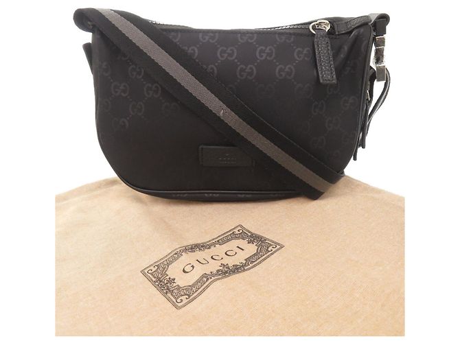 Borsa a spalla nera in nylon GG di Gucci Nero - vista 2