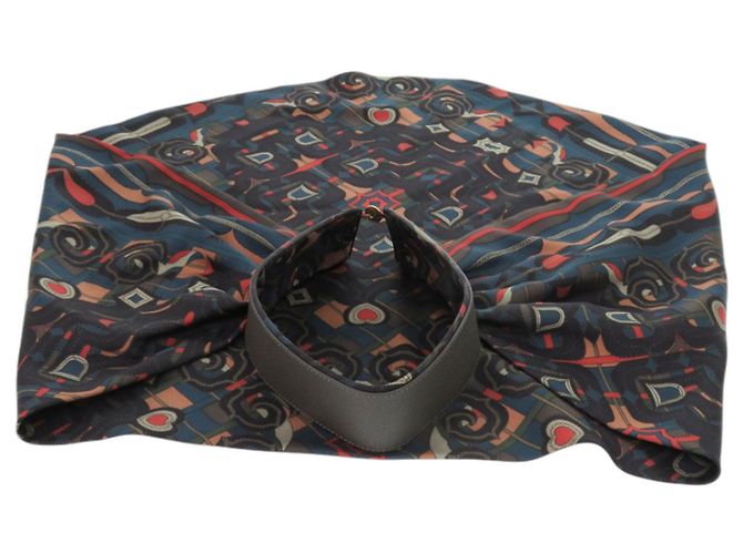 Collar desmontable Petit H de Hermès Castaño Verde - vista 4