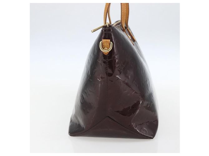 Borsa Bellevue Louis Vuitton Monogram Vernis GM Bordò - vista 3