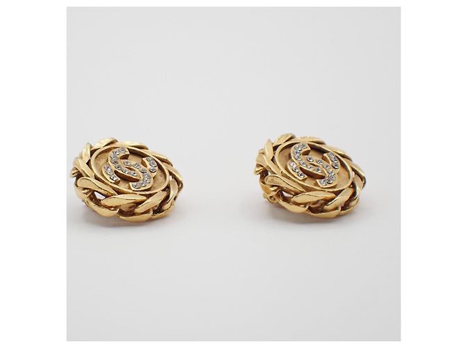Chanel Vintage CC Round Clip-On Metal with Crystals D'oro - vista 4