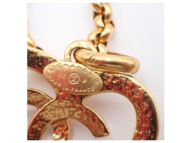 Pendente Chanel Vintage CC Heart Long in metallo XL D'oro - vista 7