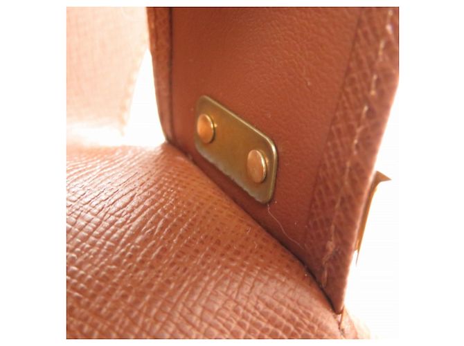 Monogramm Multicle 4 Schlüsselcase von Louis Vuitton Braun - Ansicht 7