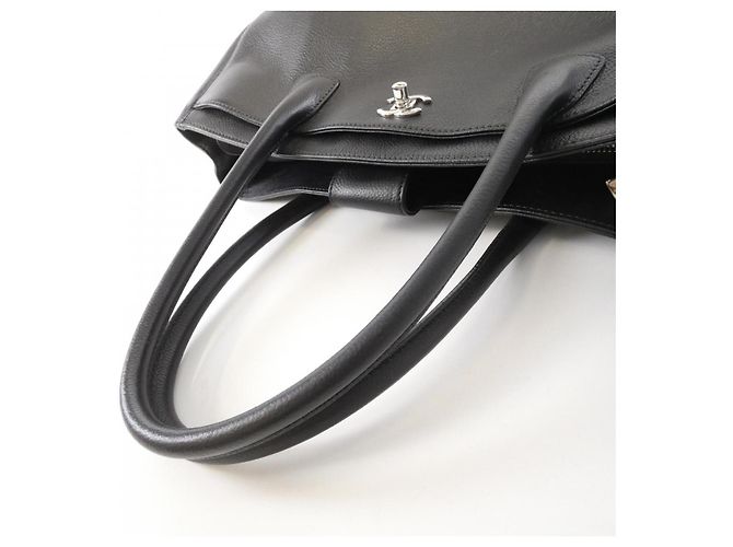 Bolsa de mão em couro de bezerro da linha Executive da Chanel Preto - vista 7