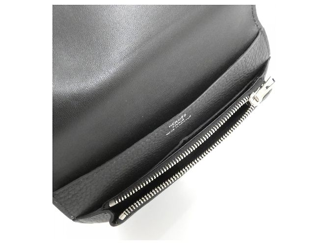 Hermès Hermes Dogon Compact Togo Wallet Black - view 9