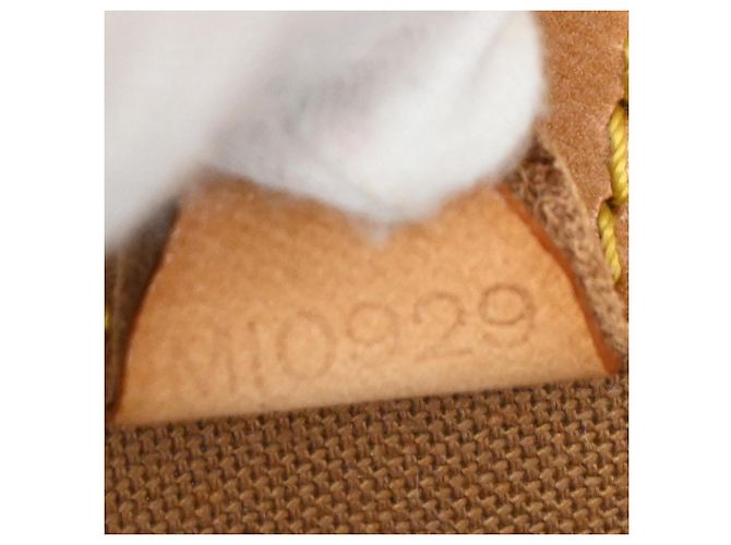 Ellipse Rucksack aus Monogramm-Canvas von Louis Vuitton Braun - Ansicht 7