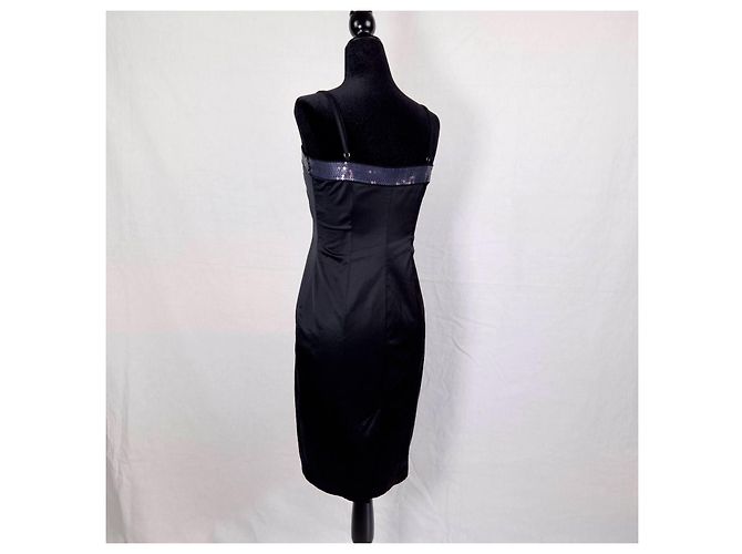 Schwarzes Moschino Jeans Kleid mit Pailletten-Schleife - Ansicht 2