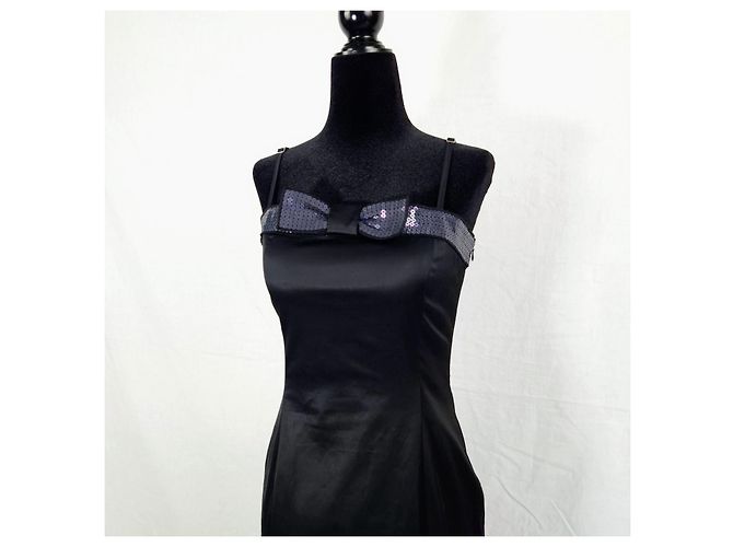Schwarzes Moschino Jeans Kleid mit Pailletten-Schleife - Ansicht 4