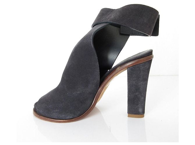 Autre Marque Hochhackige Wildleder-Sandalen von Common Projects Blau Marineblau - Ansicht 3