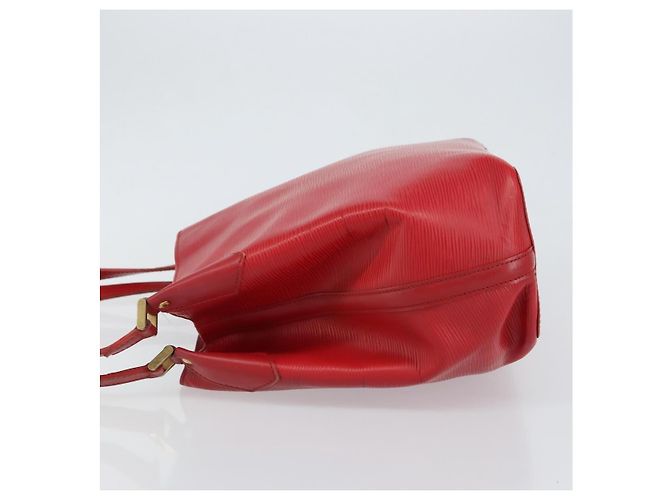 Louis Vuitton Mandara Epi Leather MM Rosso - vista 4