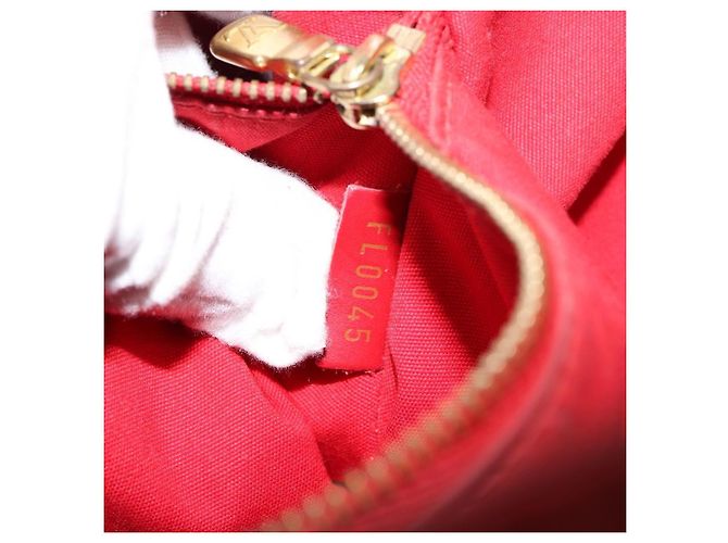 Louis Vuitton Mandara Epi Leather MM Rosso - vista 7
