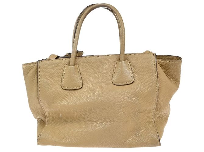 Bolso tote convertible Prada con bolsillo frontal en Vitello Daino Beige - vista 2