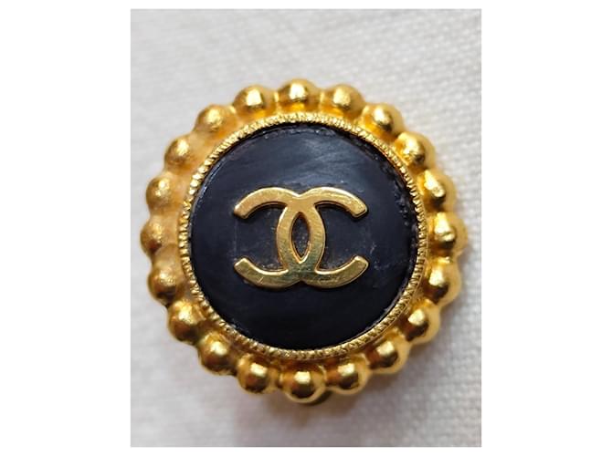 Chanel Orecchini a clip logo CC neri e oro D'oro - vista 8