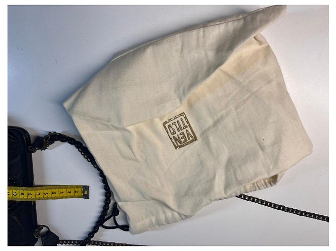 Autre Marque VENTILO Schwarze Lammleder Handtasche gesteppt mit Perlenkette - Ansicht 11