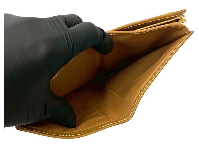 Gucci braune Leder Bifold-Brieftasche - Ansicht 8