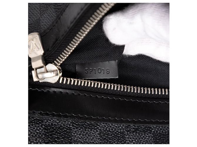 Louis Vuitton Nero Damier Graphite Daniel MM - vista 5