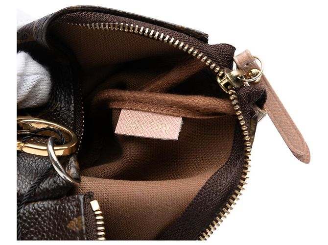 Mini Pochette Accessori Monogramma Marrone Louis Vuitton - vista 5