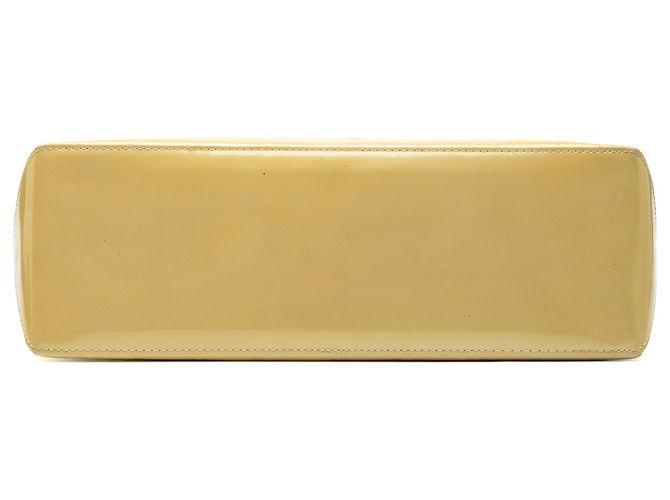 Louis Vuitton Borsa Wilshire MM in Vernis Monogram Giallo - vista 3