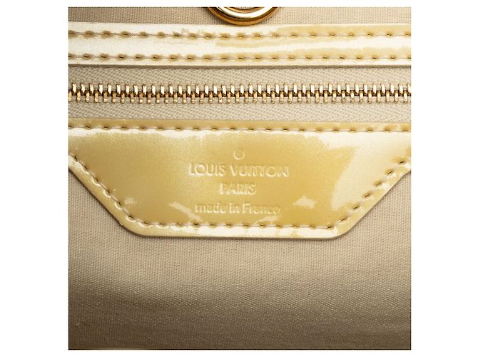 Louis Vuitton Borsa Wilshire MM in Vernis Monogram Giallo - vista 5