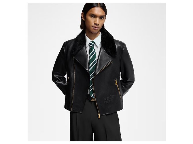 Louis Vuitton 1AGJEO Shearling Collar Evening Black Leather Biker Jacket 5 700€ - view 19