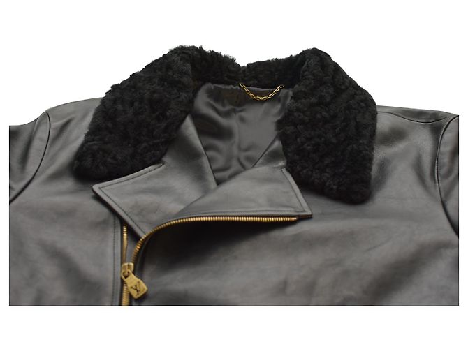 Louis Vuitton 1AGJEO Shearling Collar Evening Black Leather Biker Jacket 5 700€ - view 6
