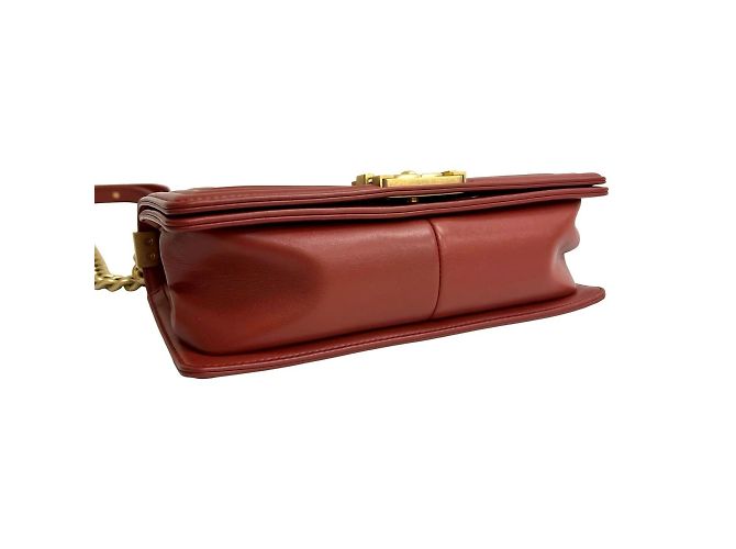 Borsa a spalla in pelle di agnello Chanel Boy con catena Rosso - vista 7