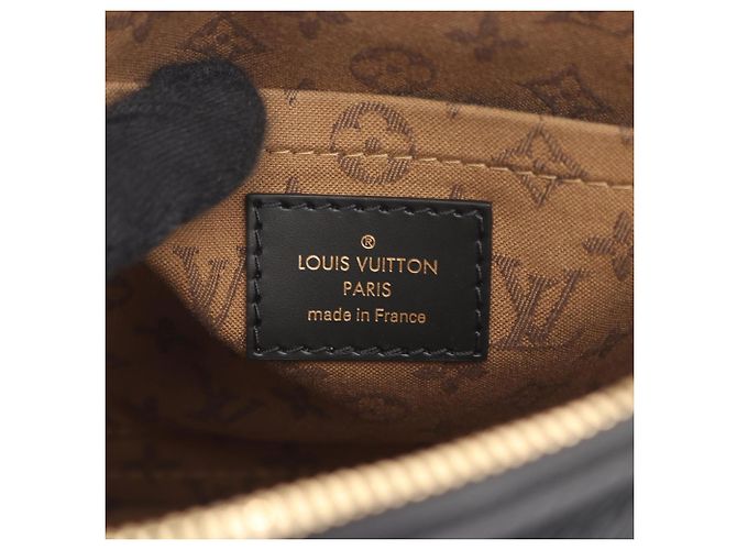 Zaino Alma Louis Vuitton in pelle Epi nera Nero - vista 4