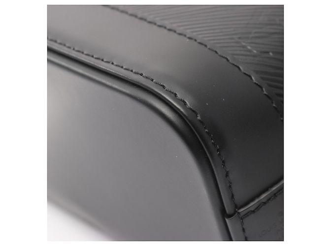 Zaino Alma Louis Vuitton in pelle Epi nera Nero - vista 7