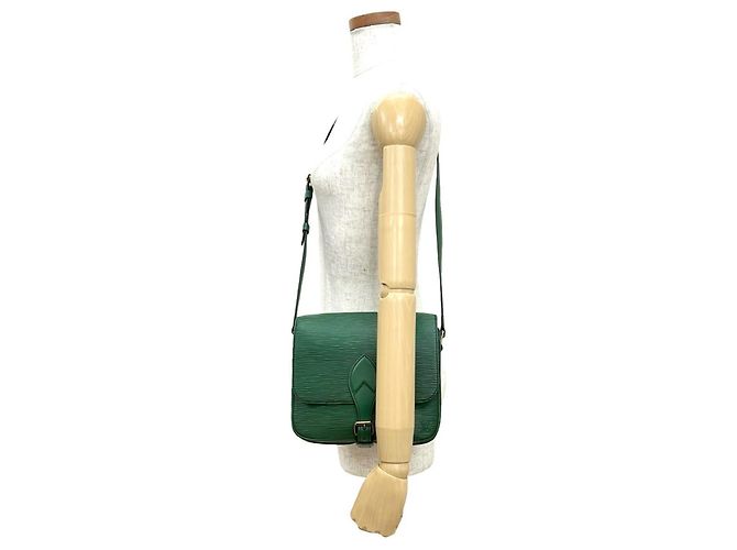 Bolsa de ombro mini em couro Epi Cultusiere da Louis Vuitton Verde - vista 2