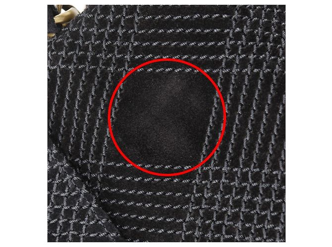 Borsa a Spalla Wild Stitch di Chanel Nero - vista 11