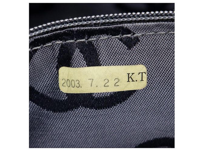 Borsa a Spalla Wild Stitch di Chanel Nero - vista 15
