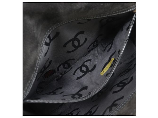 Borsa a Spalla Wild Stitch di Chanel Nero - vista 6