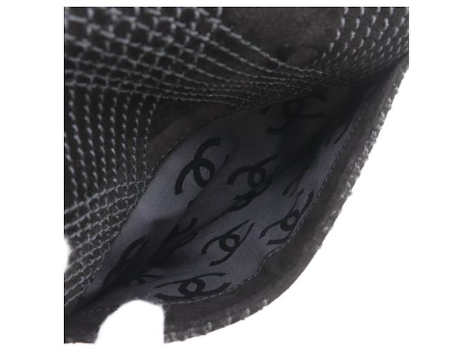 Borsa a Spalla Wild Stitch di Chanel Nero - vista 8