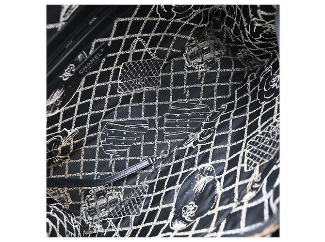 Chanel Essential 31 Rue Cambon Einkaufstasche aus Leder Groß Schwarz - Ansicht 5