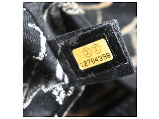 Chanel Essential 31 Rue Cambon Einkaufstasche aus Leder Groß Schwarz - Ansicht 7