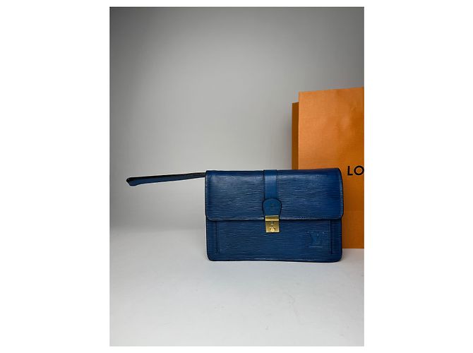 Clutch Vintage Louis Vuitton in Pelle EPI Blu - vista 6